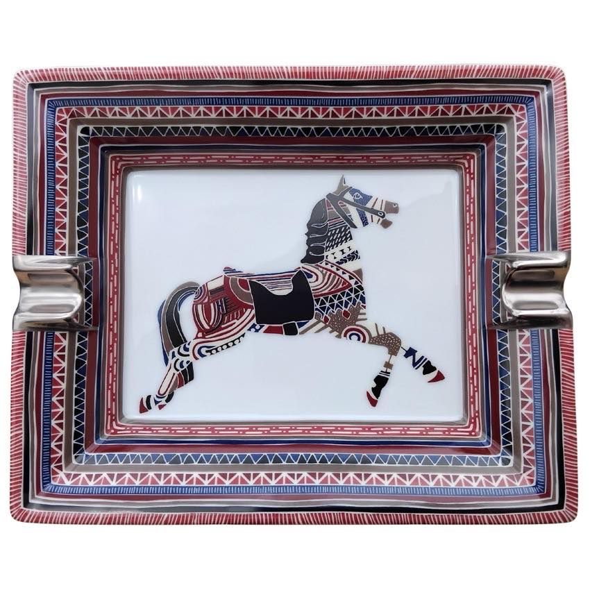 Hermes Limoges porcelain cendrier change tray with horse motif